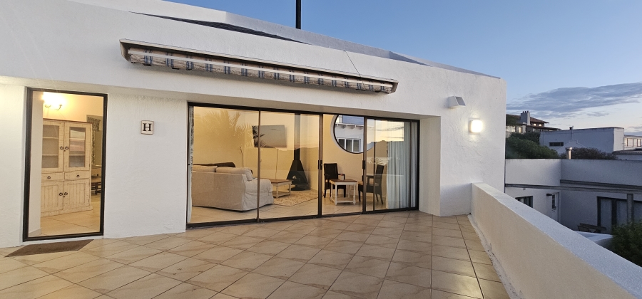 To Let 3 Bedroom Property for Rent in Middedorp Western Cape